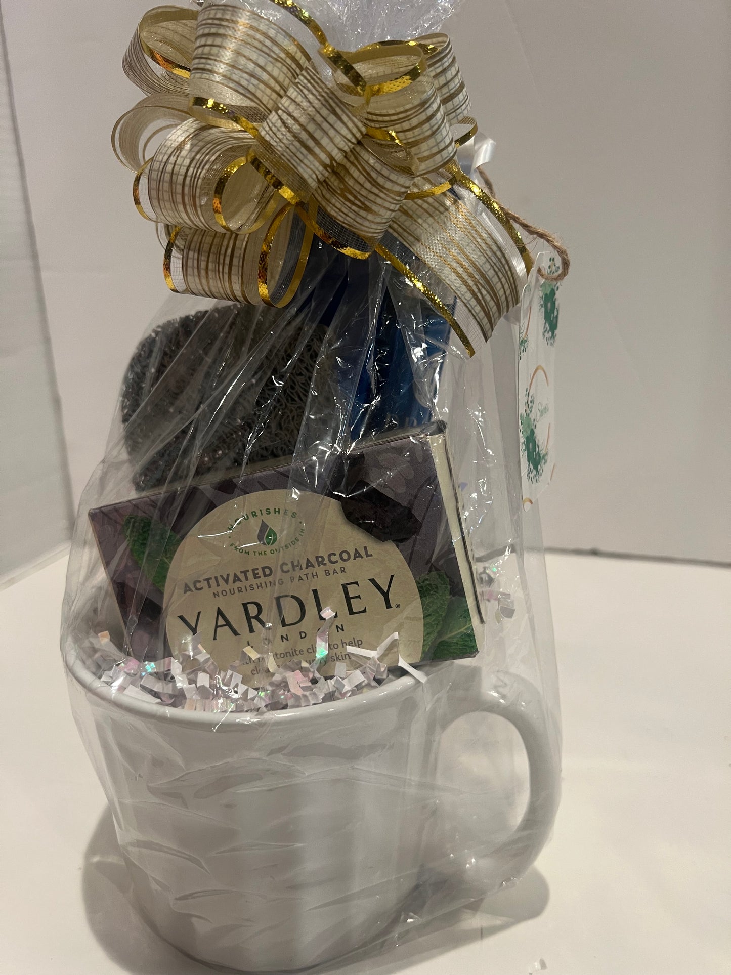 Luxury Men’s Self-Care & Grooming Gift Mug Basket