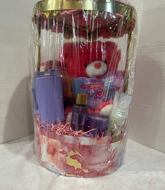Love Spell Comfort and Spa Gift Basket – Holiday Edition