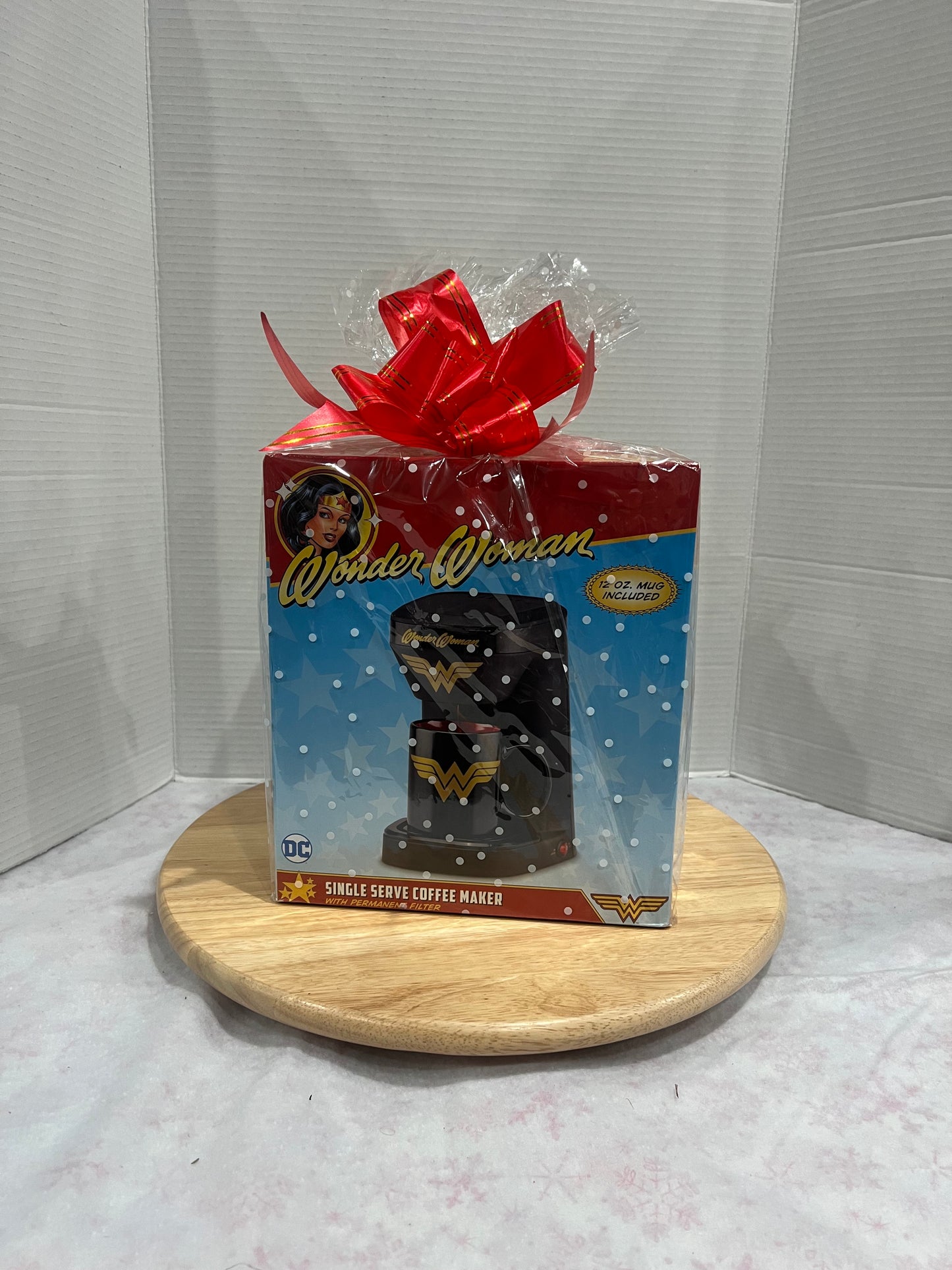 Wonder Woman Coffee Maker Gift Basket
