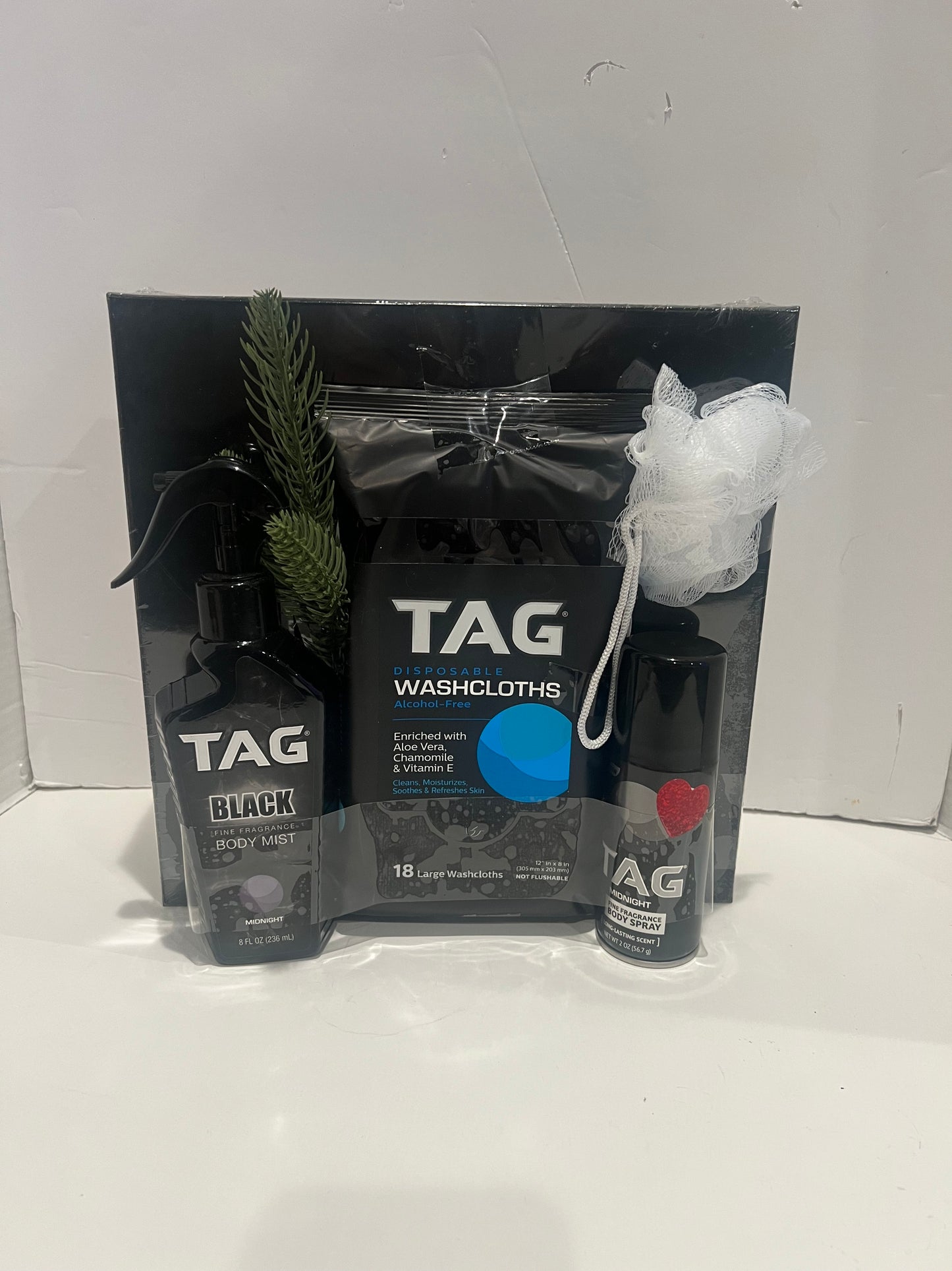 Men’s Lifestyle & Grooming Gift Basket