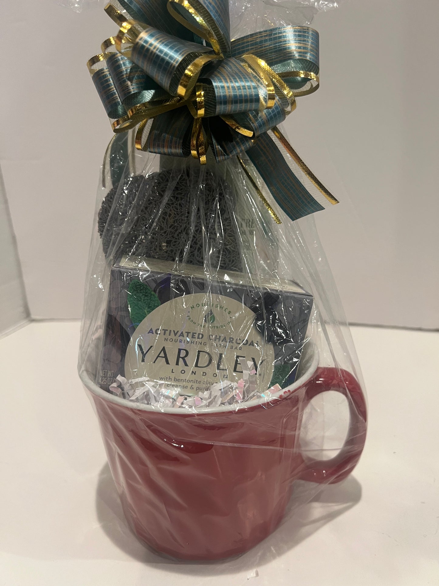 Luxury Men’s Self-Care & Grooming Gift Mug Basket