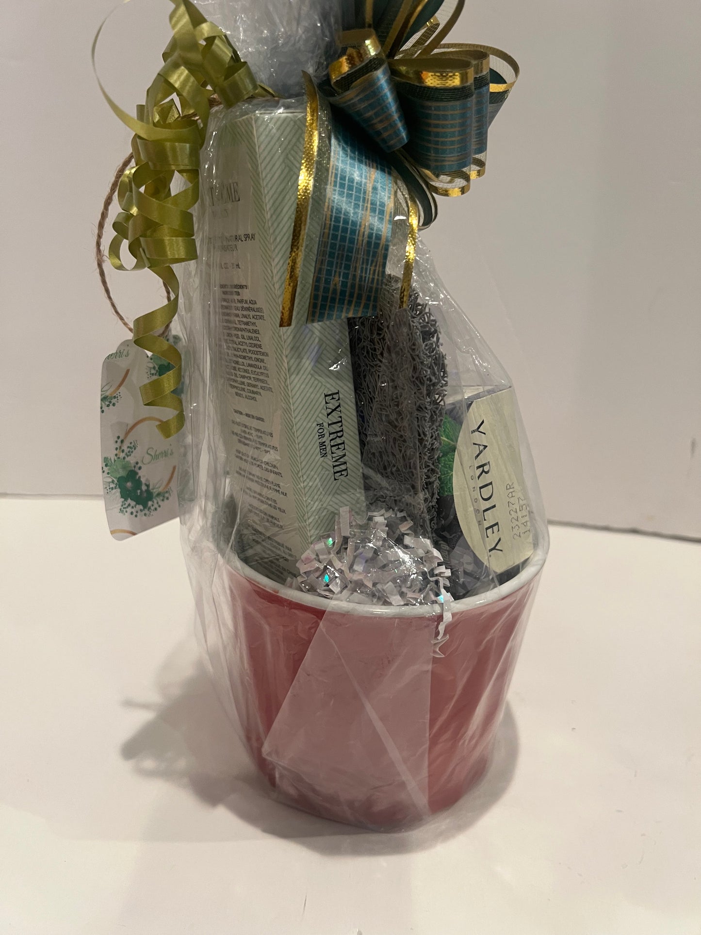 Luxury Men’s Self-Care & Grooming Gift Mug Basket