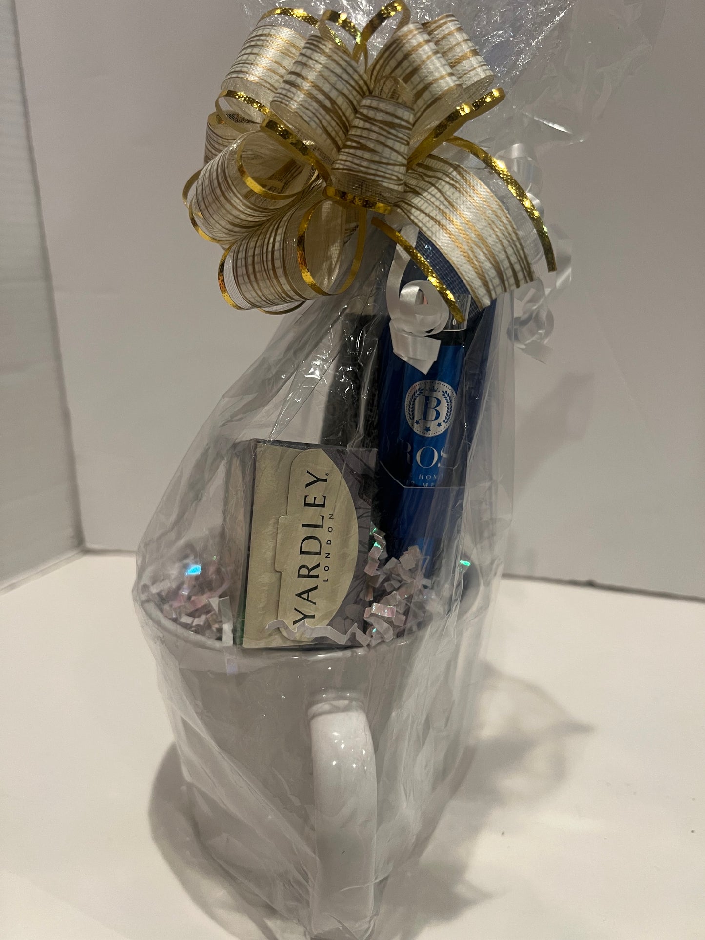 Luxury Men’s Self-Care & Grooming Gift Mug Basket