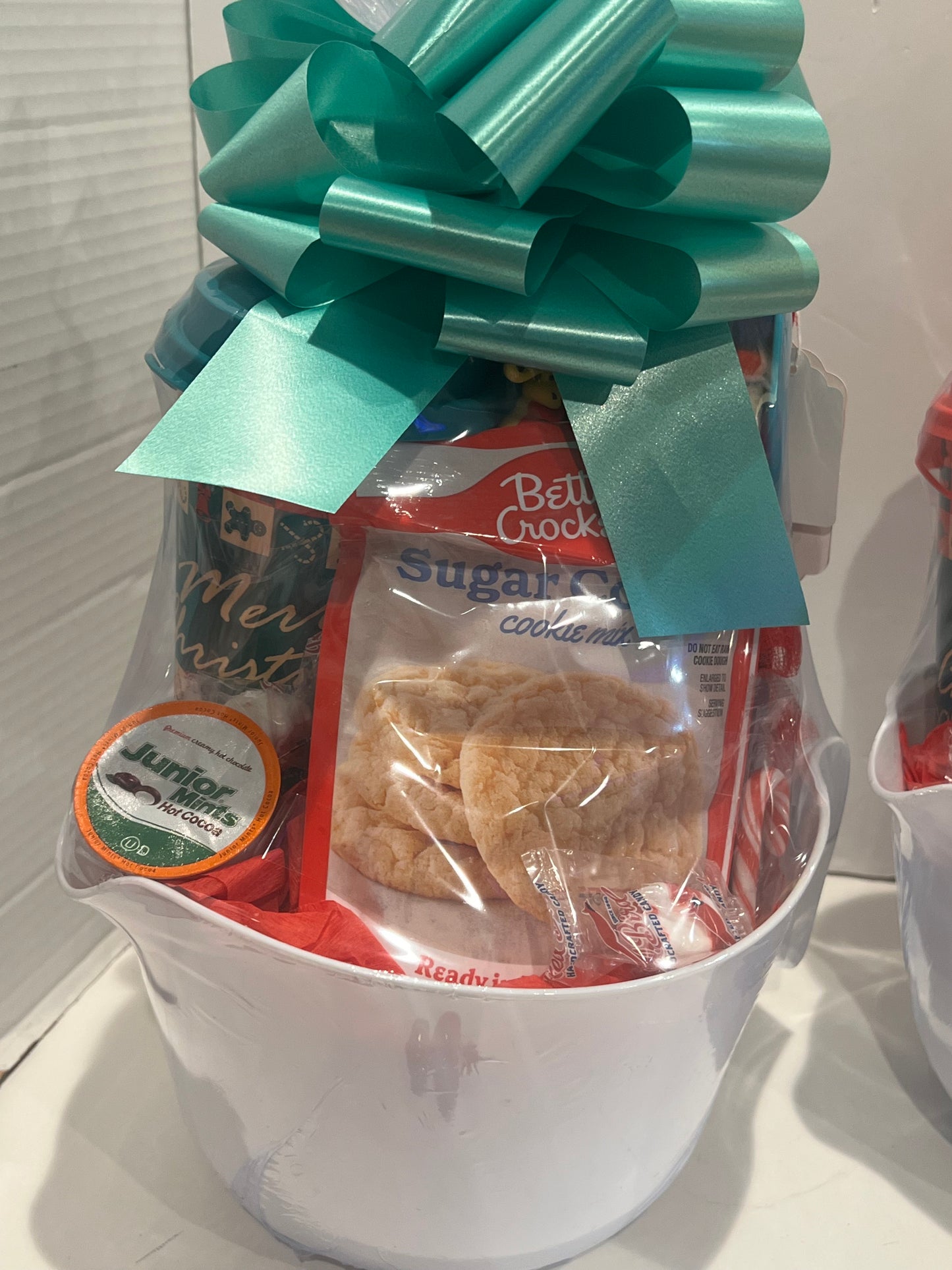 Holiday Baking & Cozy Comfort Gift Basket Collection