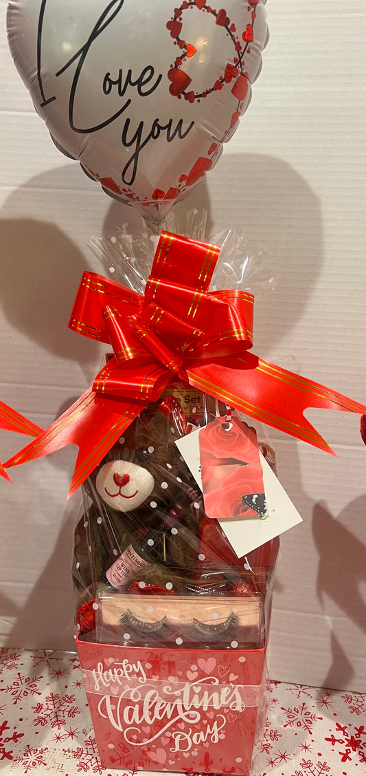Valentine’s Beauty & Love Deluxe Gift Basket